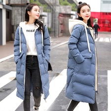 2018年冬季棉服新风尚 长款简约百搭，加厚保暖更显气质